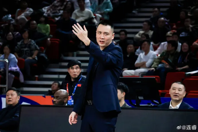 开云官方网站-解说:上海上次输球是1月25日,剩余4场对阵广州&疆辽及山东